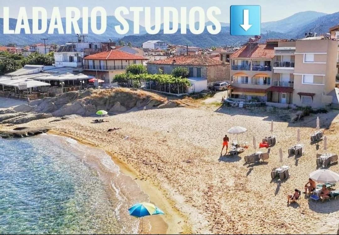 Ladario Studios Sarti Luaran gambar